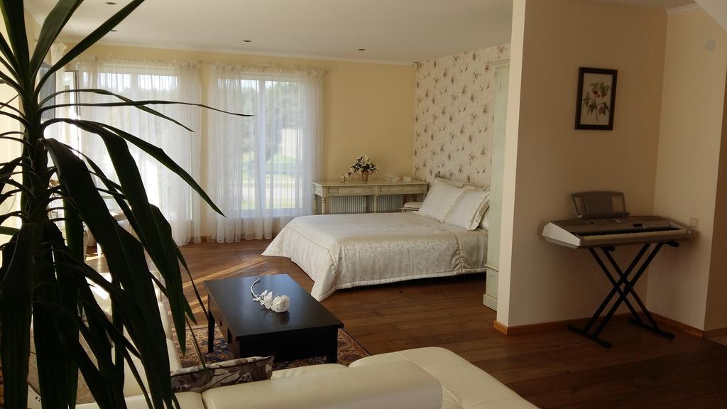 Baltas Namas Hotel Palanga Ngoại thất bức ảnh