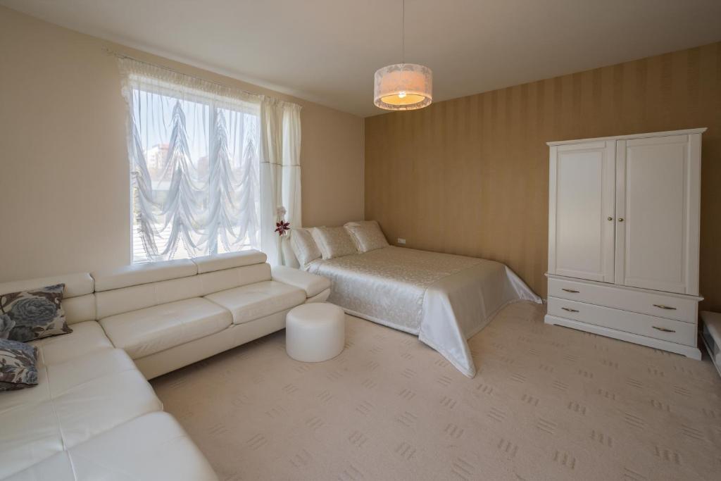 Baltas Namas Hotel Palanga Ngoại thất bức ảnh