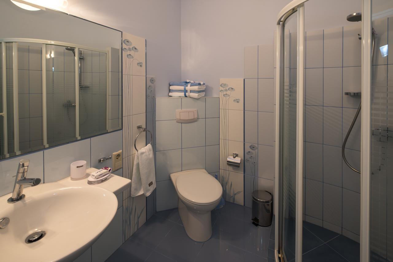 Baltas Namas Hotel Palanga Ngoại thất bức ảnh